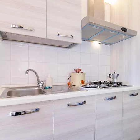 Fronte Mare A C Wi-fi E Patio Apartment Civitanova Marche